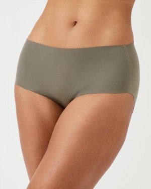Kalhotky Spanx Undie-tectable® Olivy Zelené | 2913708-QO