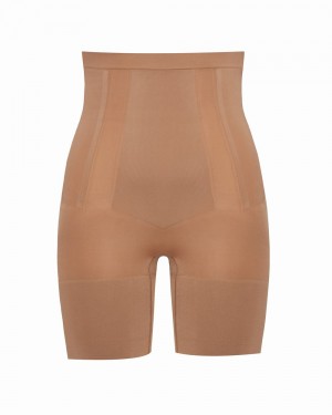Kraťasy Spanx OnCore High-Waisted Mid-Thigh Cafe Au Lait | 3261057-ME