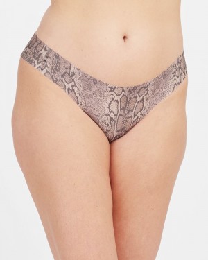 Tanga Spanx Under Statements® Hadí Kůže | 8235610-ET