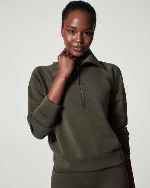 Topy Spanx AirEssentials Half Zip Olivy Zelené | 3851427-KA