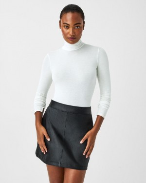 Topy Spanx Better Base Long Sleeve Turtleneck Bílé | 8749135-GL