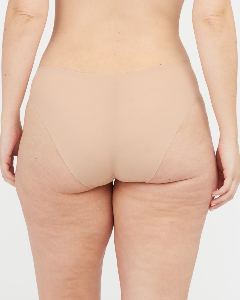 Bikini Spanx Ahhh-llelujah® ‘Fit to You’ Béžový | 4308921-IS