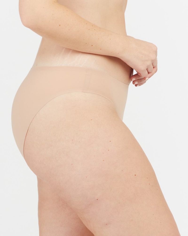 Bikini Spanx Ahhh-llelujah® ‘Fit to You’ Béžový | 4308921-IS