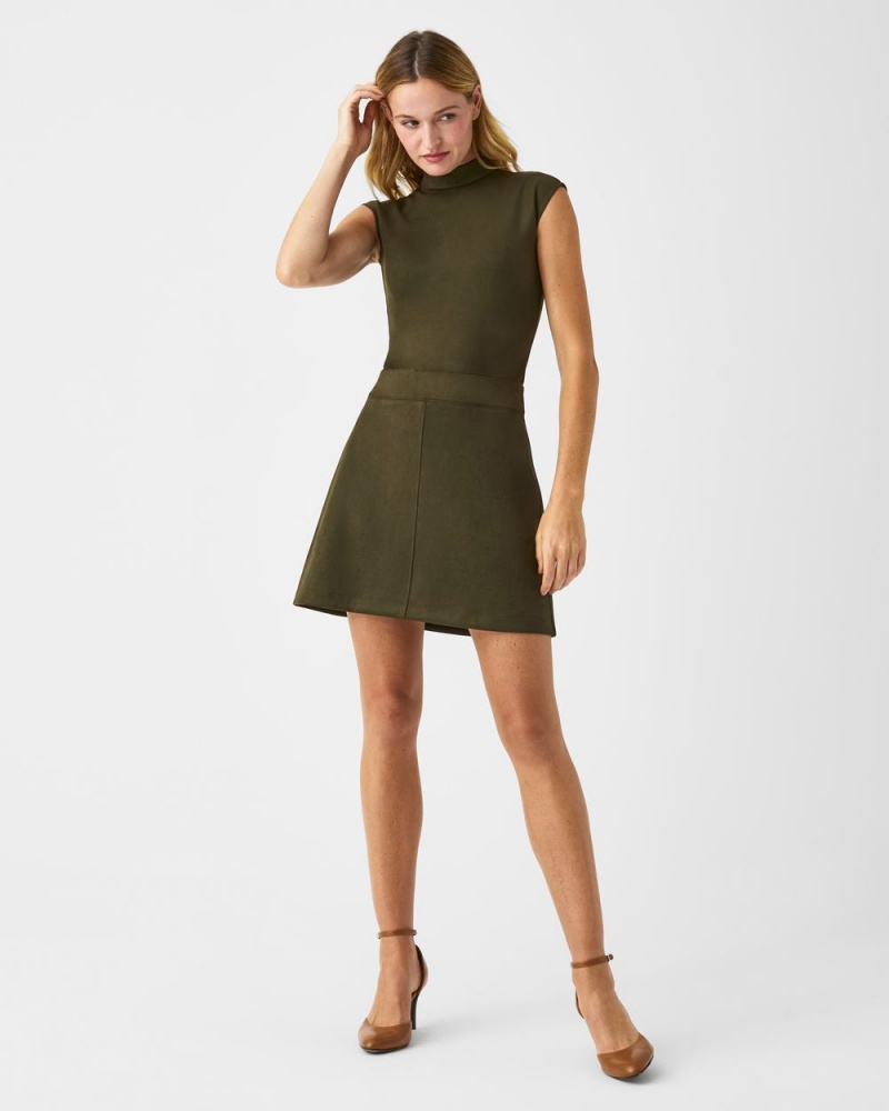 Body Spanx Faux Semišové Mock Neck Zelene | 2386754-RM