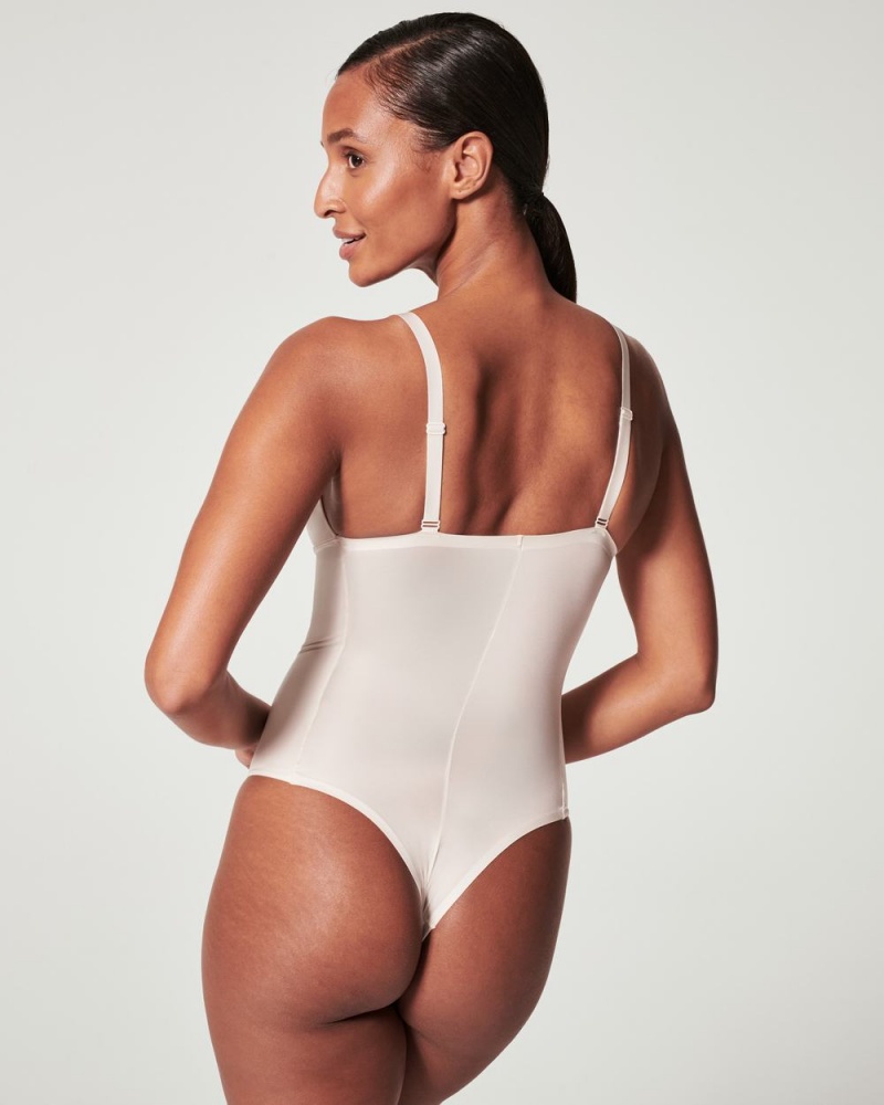 Body Spanx Shaping Satin Tanga Béžový | 0475963-OV