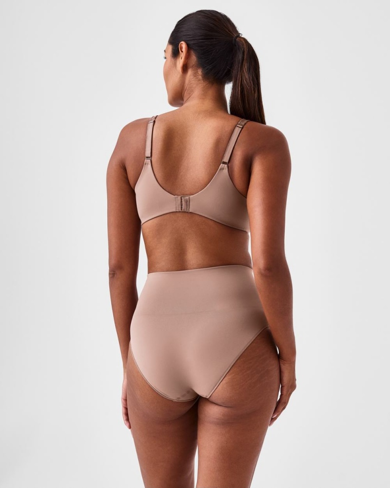 Kalhotky Spanx EcoCare Seamless Shaping Cafe Au Lait | 0321659-DU