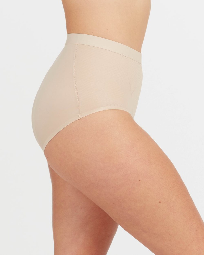 Kalhotky Spanx Thinstincts® 2.0 Béžový | 7458391-JA