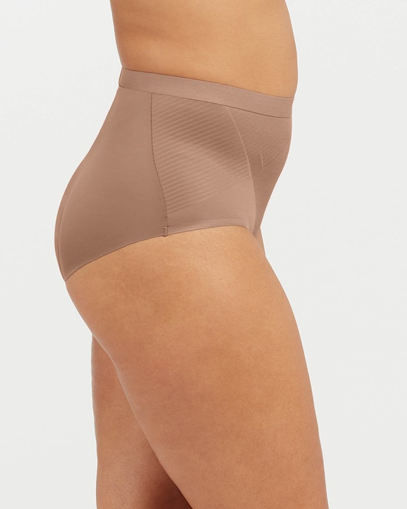 Kalhotky Spanx Thinstincts® 2.0 Cafe Au Lait | 3415862-ZK