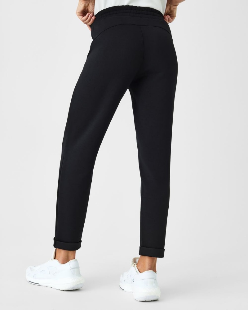 Kalhoty Spanx AirEssentials Tapered Černé | 1653402-UO
