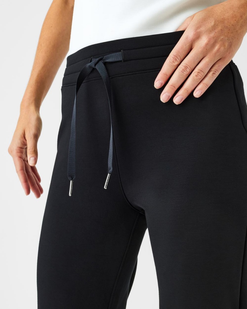 Kalhoty Spanx AirEssentials Tapered Černé | 1653402-UO