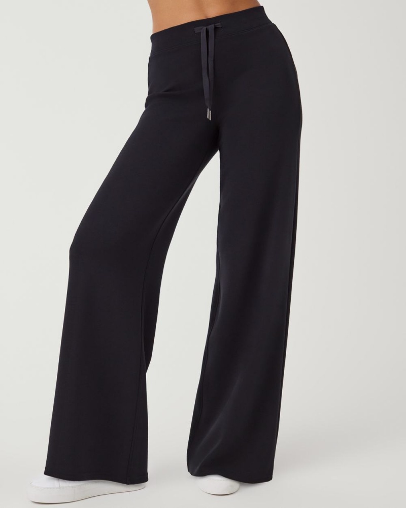 Kalhoty Spanx AirEssentials Široké Leg Černé | 8950162-DC