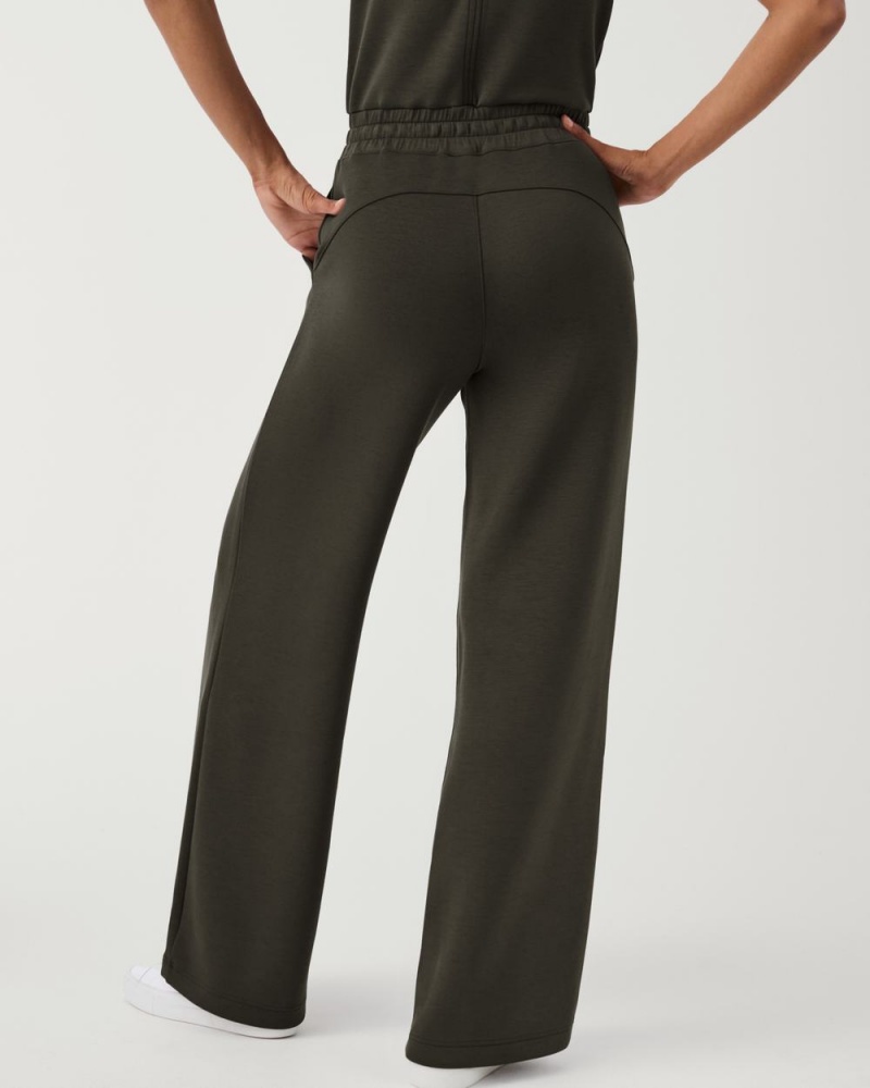 Kombinéza Spanx AirEssentials Olivy Zelené | 8360179-TC