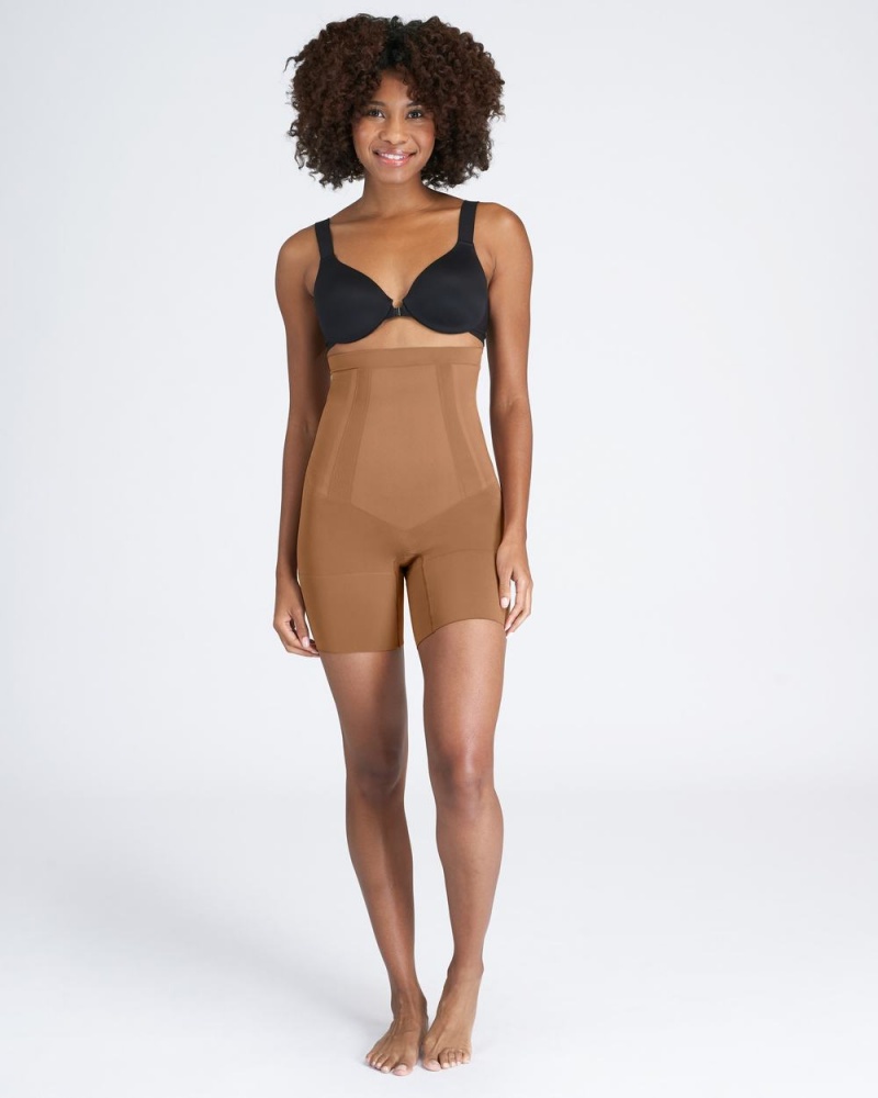 Kraťasy Spanx OnCore High-Waisted Mid-Thigh Béžový | 8130264-IQ