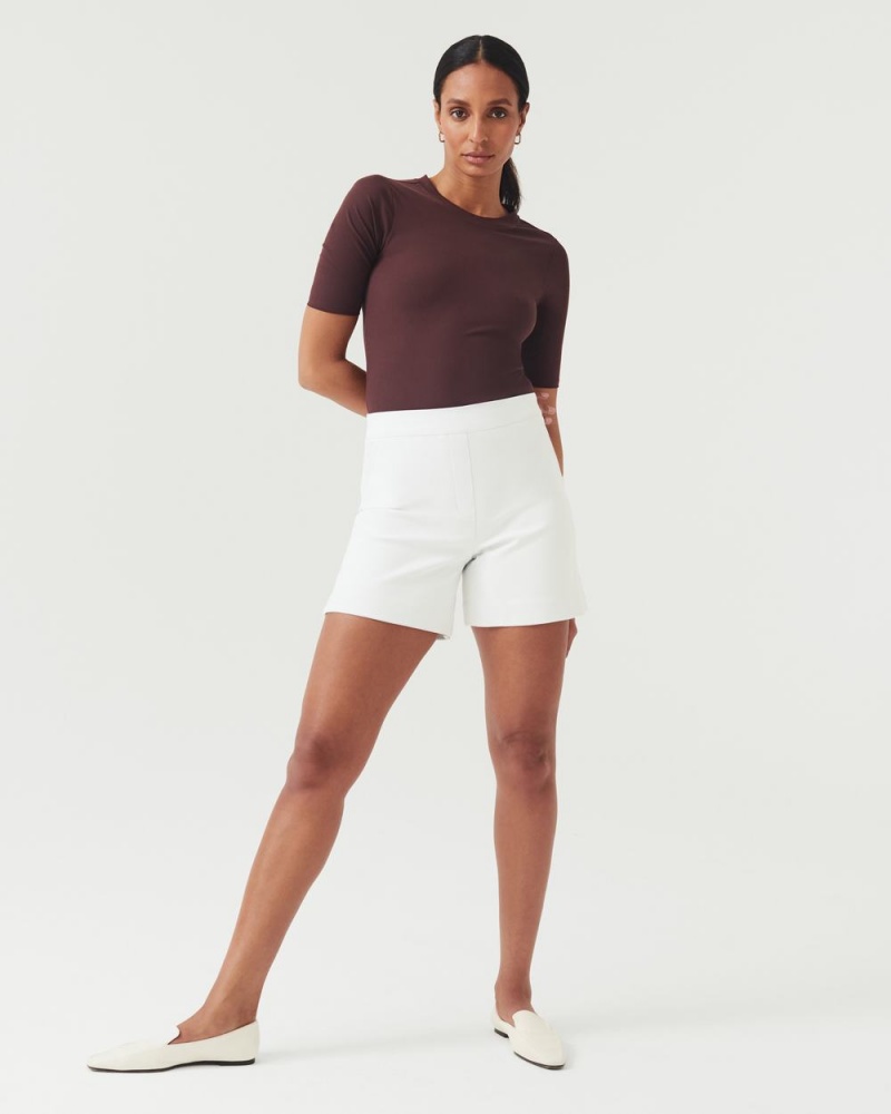 Kraťasy Spanx On-the-Go 6” Shorts with Ultimate Opacity Technologie Bílé | 6182534-BI