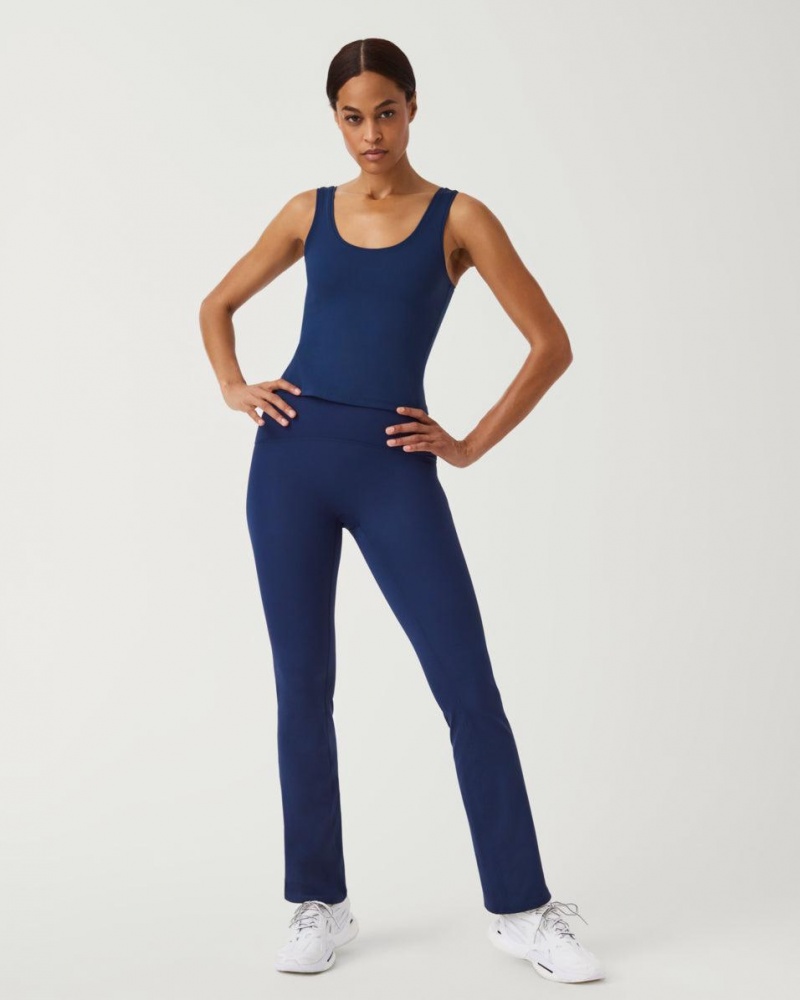 Legíny Spanx Booty Boost® Flare Jóga Tmavě Blankyt | 0762145-AE