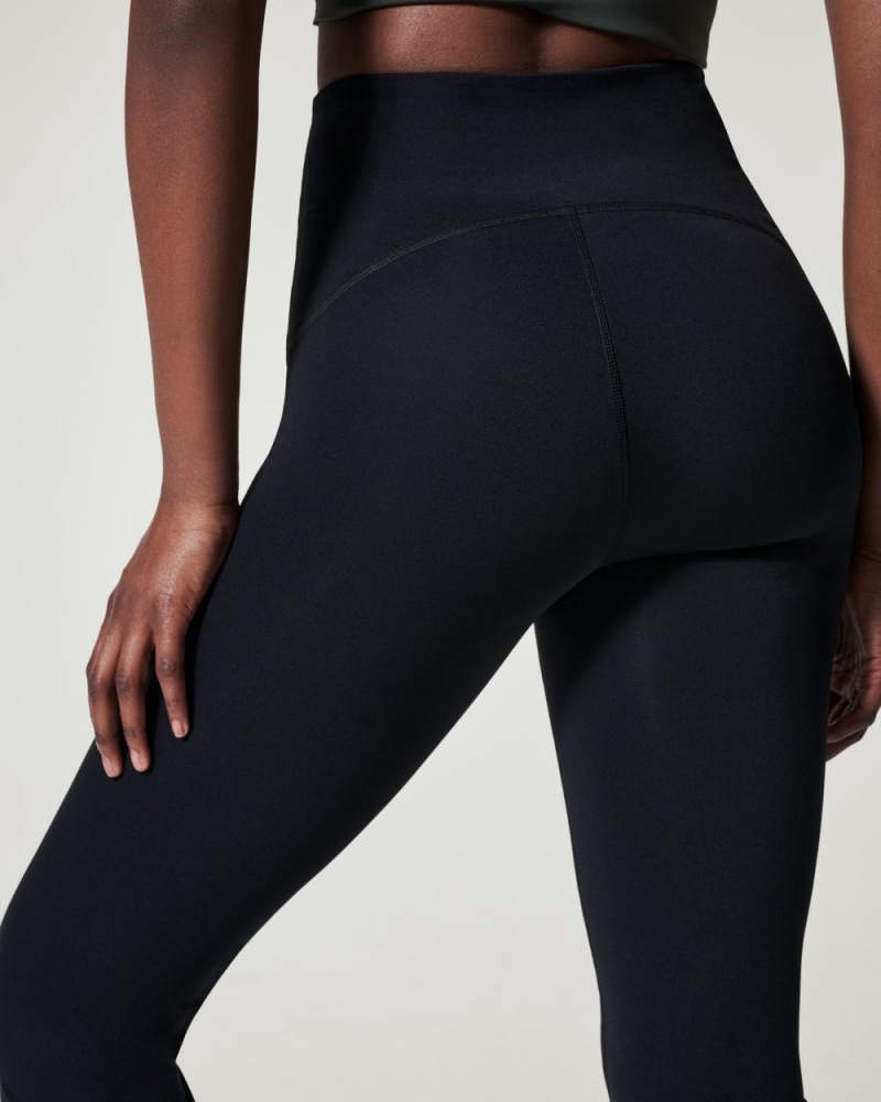 Legíny Spanx Booty Boost® Flare Jóga Černé | 9753864-GD