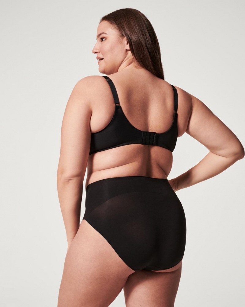 Podprsenky Spanx Low Profile Minimizer Černé | 2968317-KL