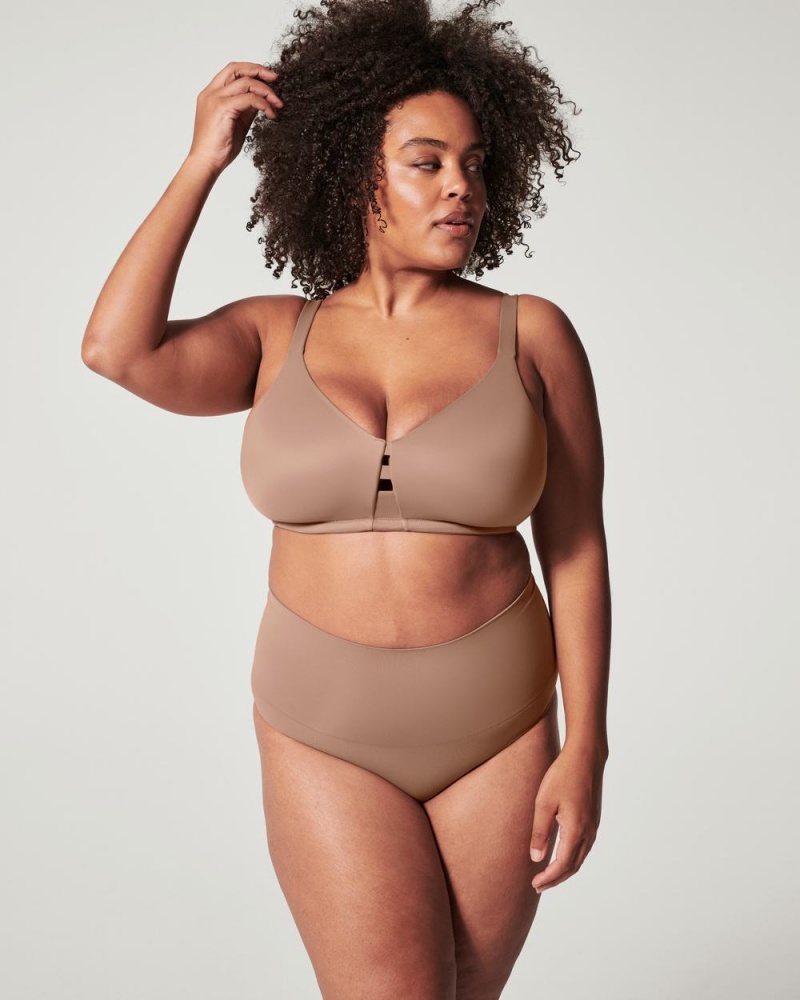 Podprsenky Spanx Low Profile Wireless Minimizer Cafe Au Lait | 5746182-FS