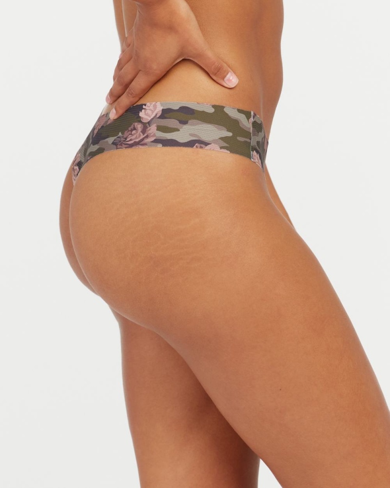 Tanga Spanx Under Statements® Růžové Maskáčové | 6895270-IT