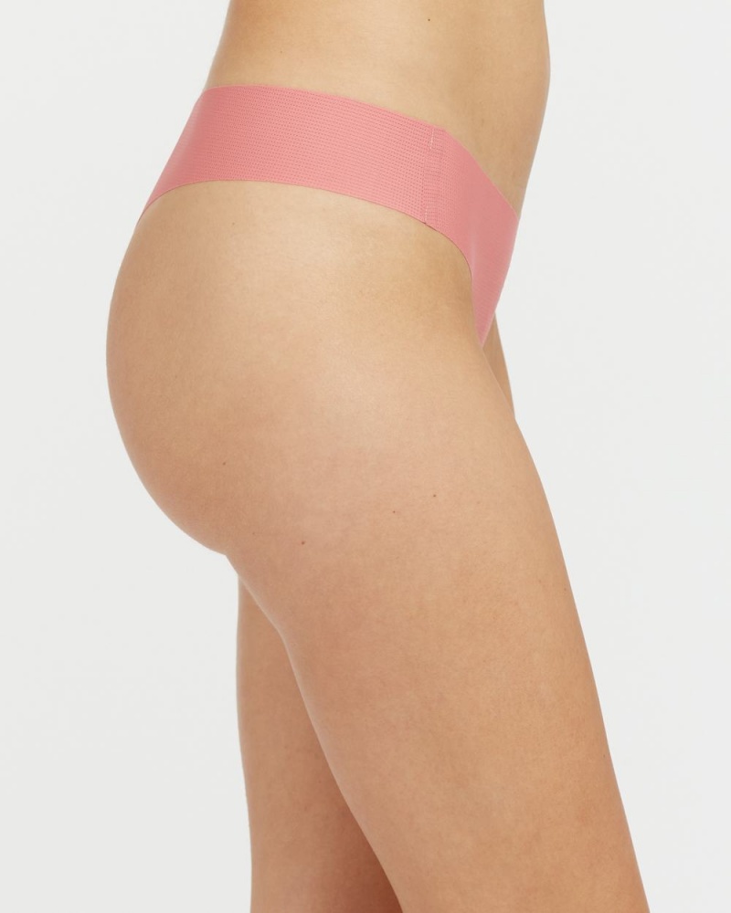Tanga Spanx Under Statements® Tmavě Červené | 1479653-JO