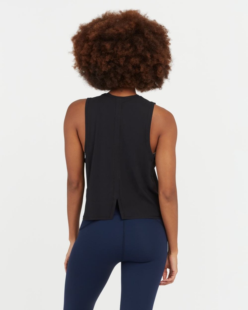 Tílko Spanx Go Lightly At-The-Hip Černé | 5203689-ZP
