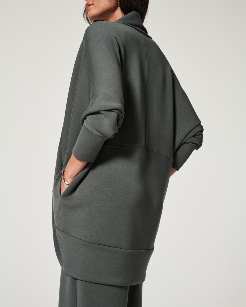 Topy Spanx AirEssentials Cocoon Olivy Zelené | 5329840-QX