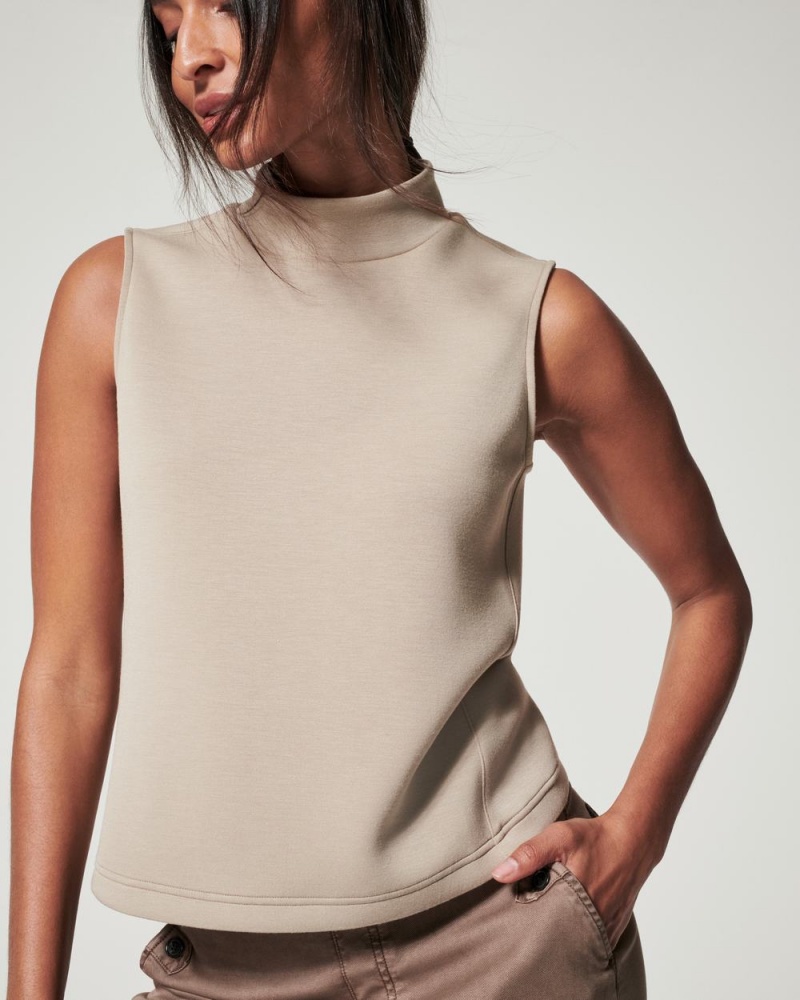 Topy Spanx AirEssentials Mock Neck Béžový | 6984251-NQ