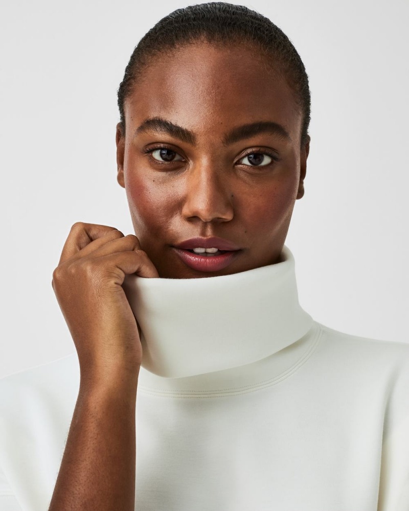 Topy Spanx AirEssentials Turtleneck Tunic Bílé | 5379248-BO