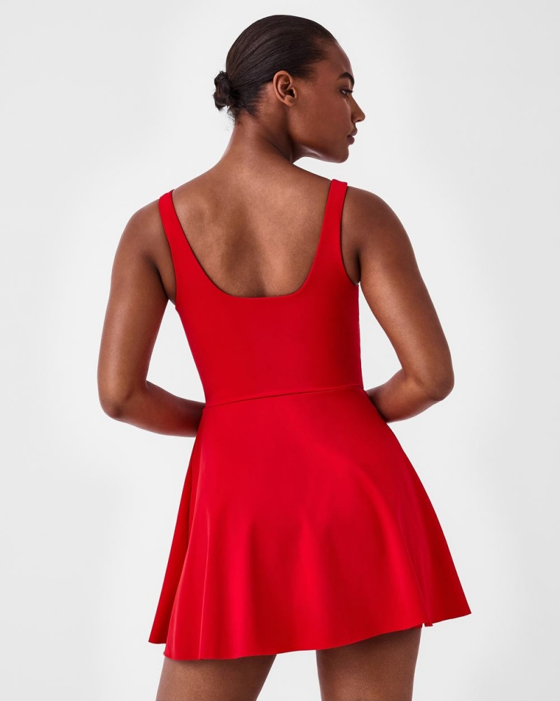 Šaty Spanx The Get Moving Square Neck Tank, 30.5