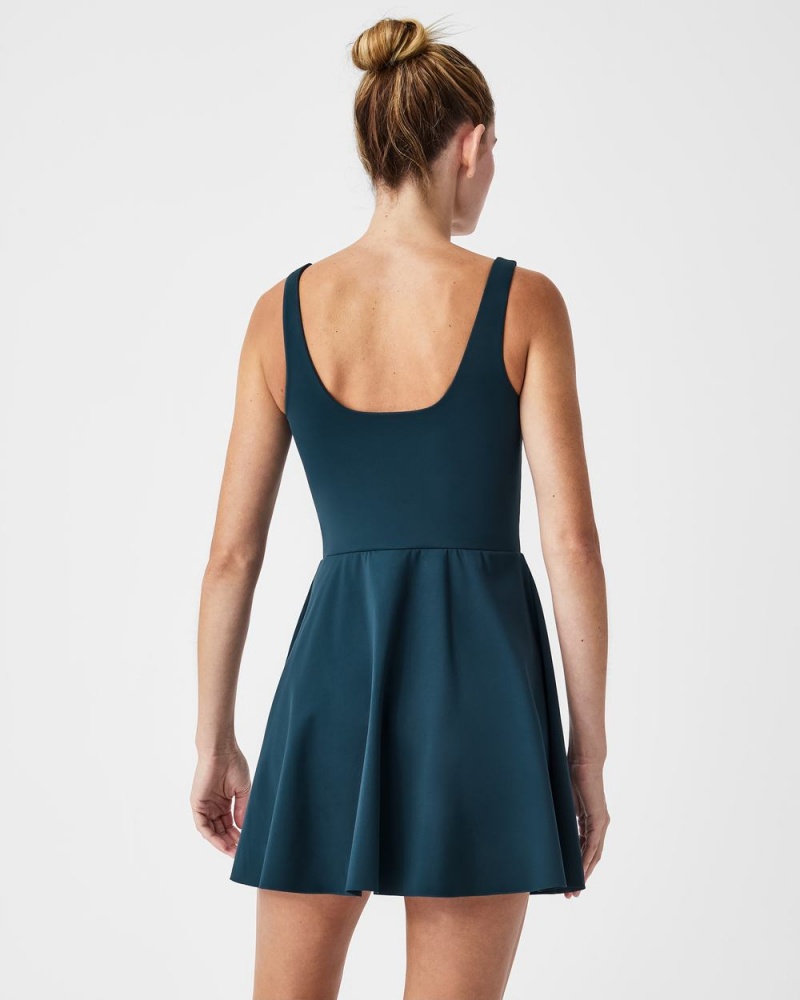 Šaty Spanx The Get Moving Square Neck Tank, 30.5